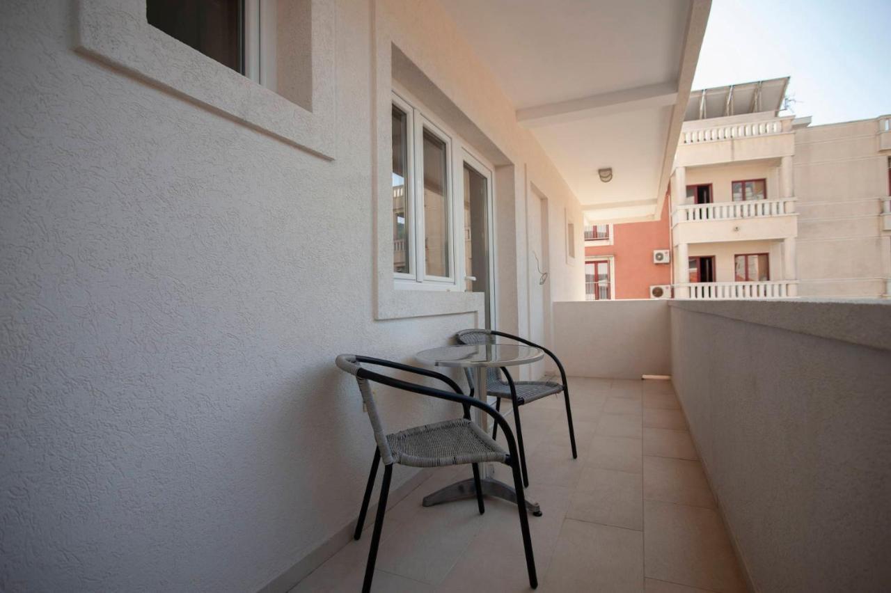 Mandir Apartments - Center Budva Eksteriør billede